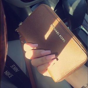 MK wallet